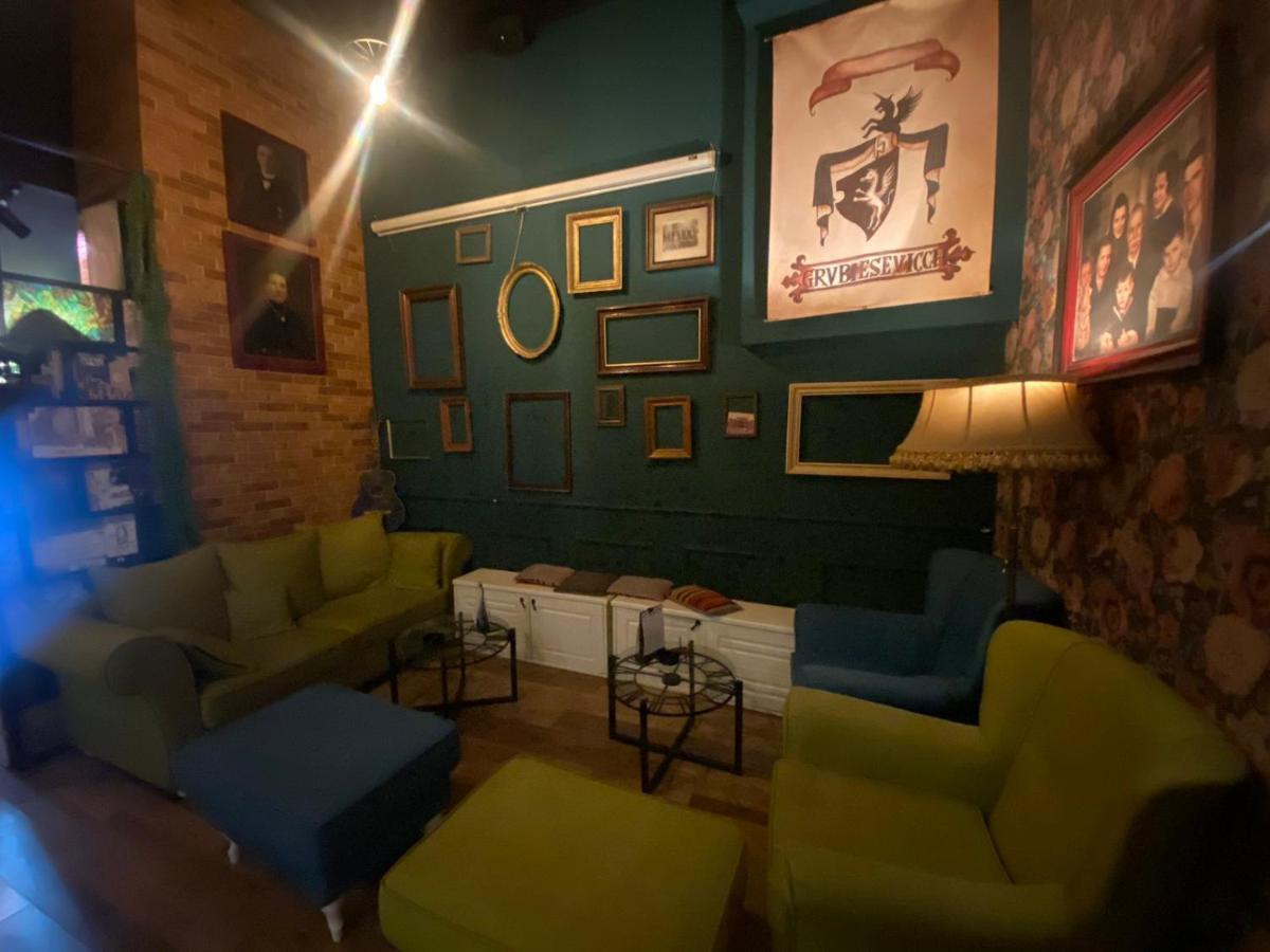 Fg Boutique Hostel Sarajevo Exterior photo
