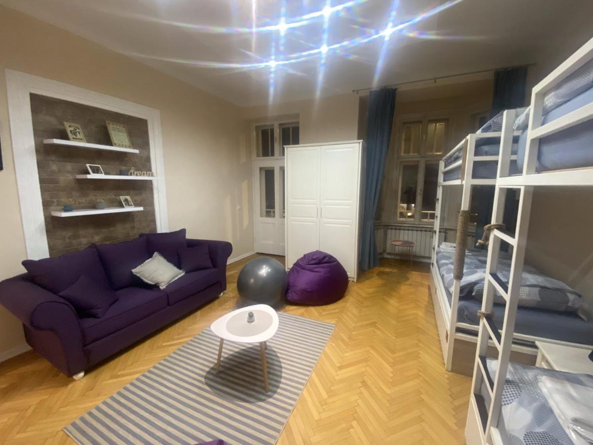 Fg Boutique Hostel Sarajevo Exterior photo